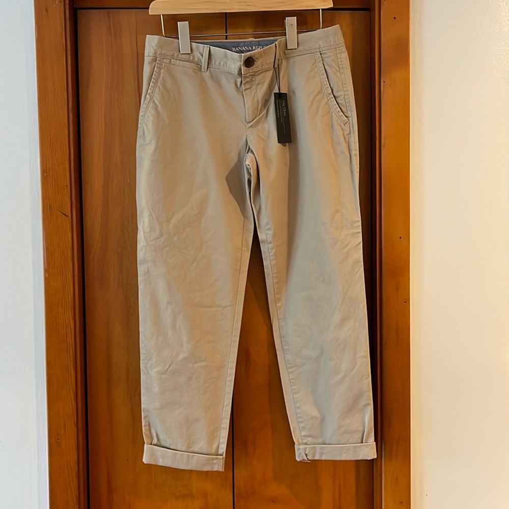 Banana Republic vintage City Chino Pants Women's size 4 ankle length.